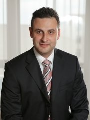 Advocaat Dmitry Ratner, LL.M. Advocaat Dmitry Ratner, LL.M.