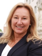 Rechtsanwältin Simone Hörmann von und zu Guttenberg Rechtsanwältin Simone Hörmann von und zu Guttenberg