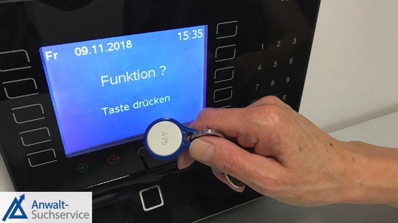 Kündigung wegen Zeiterfassungsbetrug Zeiterfassung,Chip,Token,Stempeluhr,Einloggen