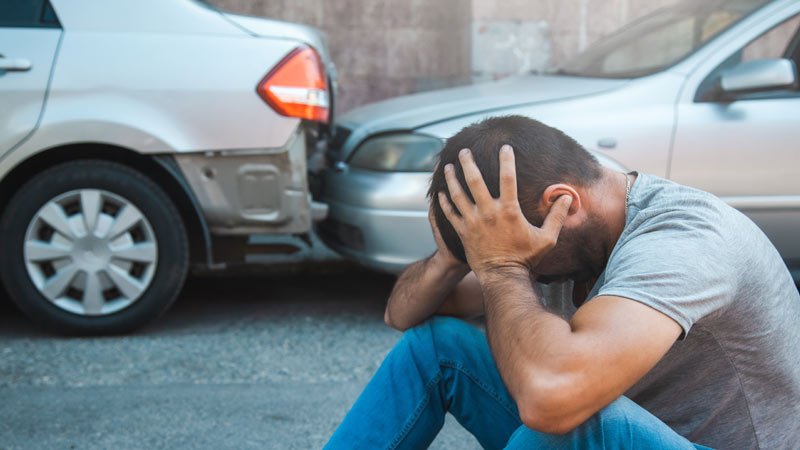 Auffahrunfall: Wer ist schuld? Auffahrunfall,Haftung,Vollbremsung,Spurwechsel