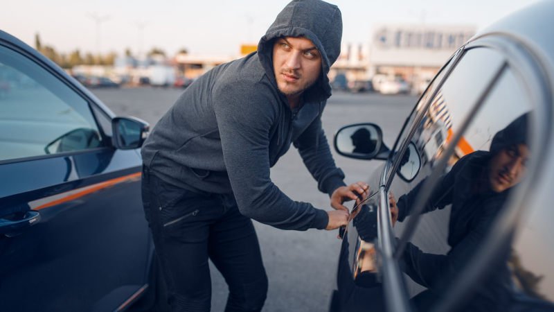 Darf der gutgläubige Käufer eines gestohlenen Autos dieses behalten?