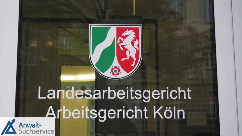 Berufung: Was muss man darüber wissen? Schild,Landesarbeitsgericht