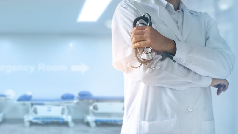 Arzt im Streik: Müssen Ungeimpfte draußen bleiben? Arzt,Corona,Impfung,Behandlungspflicht