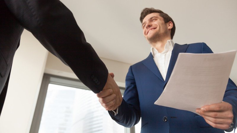 Welches Unternehmen muss sich ins Handelsregister eintragen?