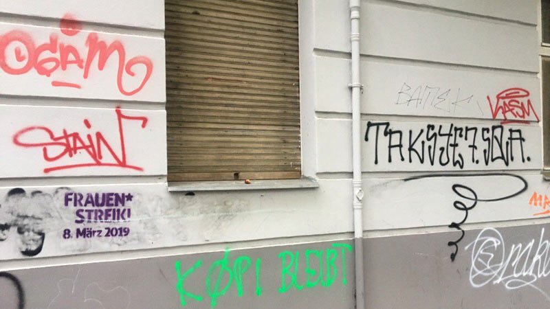 Graffiti,Sachbeschädigung,Umlage,Hausreinigung