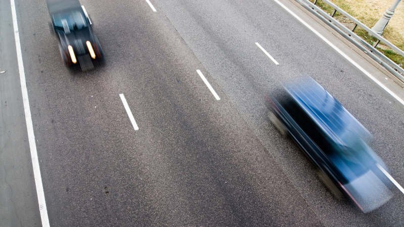 Polizeikontrolle,illegales Autorennen,Rasen
