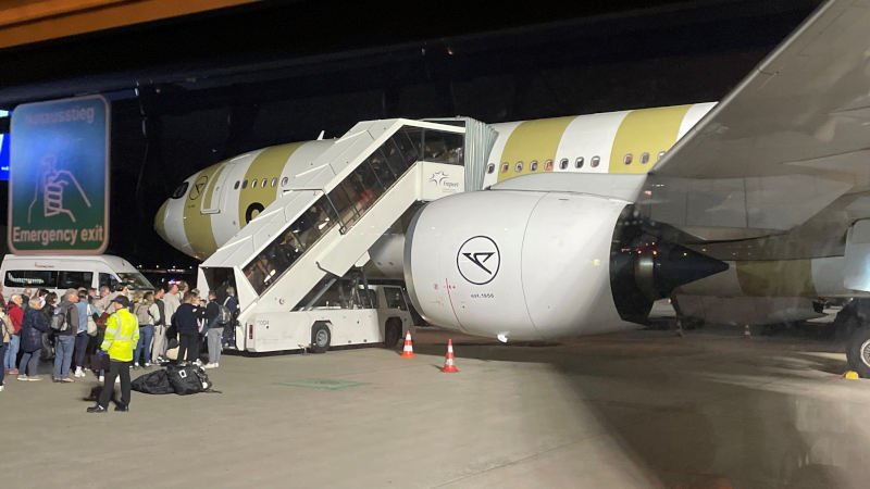 Rückflug vorverlegt - Flugtickets selbst buchen? Flugzeug,Abflug,Rückflug,vorgezogen