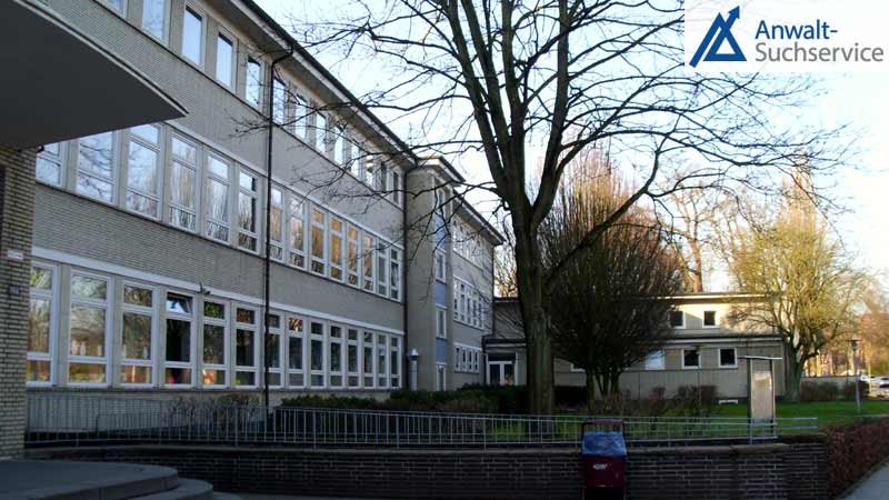 Schulgebäude,Schulwahl,Schulplatz