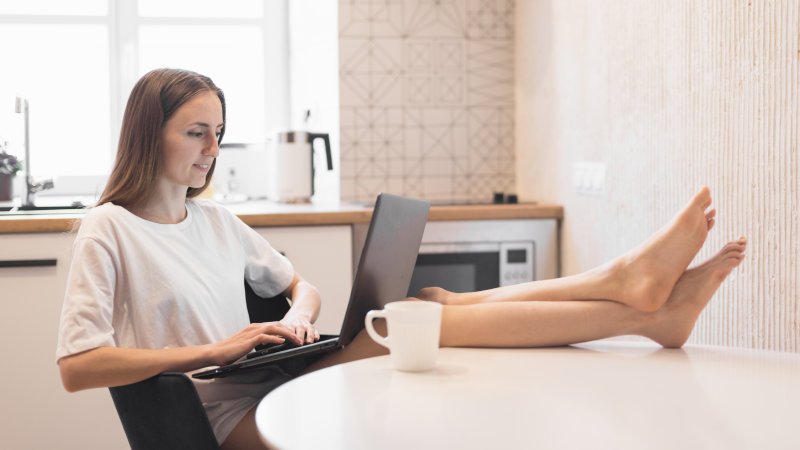 Homeoffice,Lohnkürzung,Arbeitgeber,Arbeitsvertrag