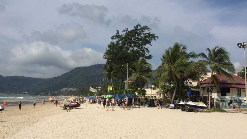 Urlaub: Einheimische am Strand sind kein Reisemangel!
