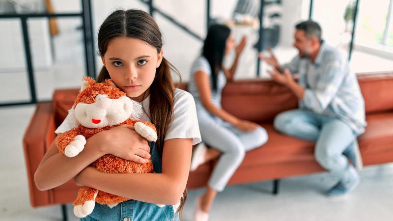 Streit in der Familie Mutter,Vater,Kind,Streit,Uneinigkeit