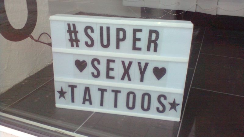 Tattoo,Tätowierung,Fehler,Schadensersatz